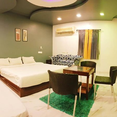 The Serenity Elite Seaview Puducherry Exterior foto